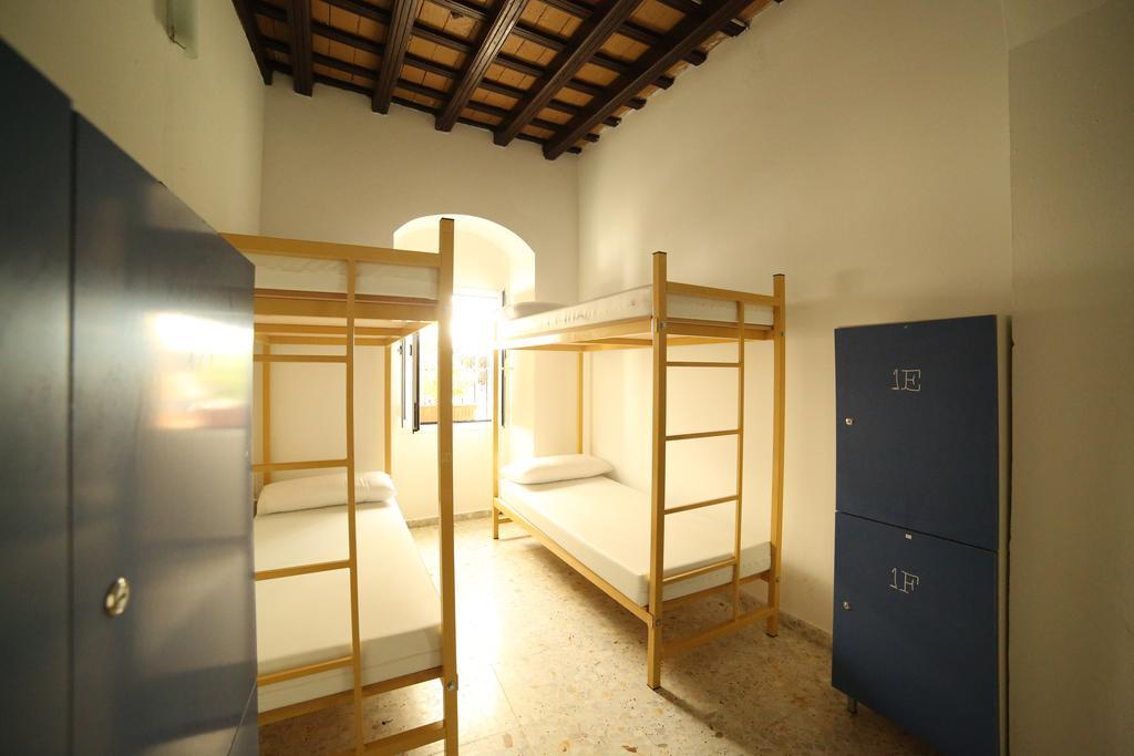 Wake Up In Tarifa Hostel & Restaurant Lounge Pokój zdjęcie